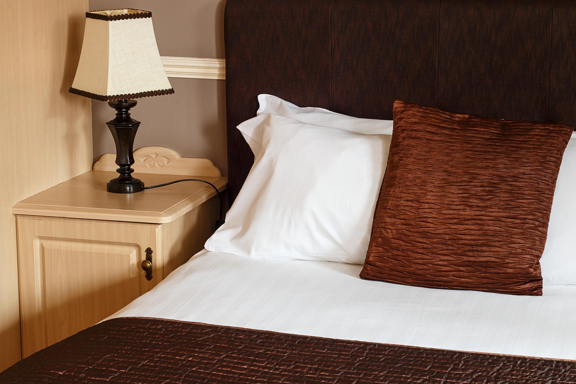 B&B, hotels and campings